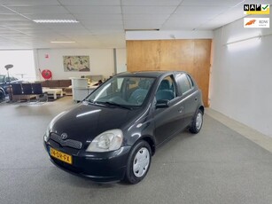 Toyota Yaris 1.0-16V VVT-i Sol Apk