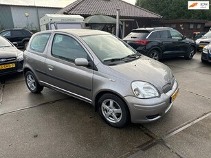 Toyota Yaris 1.3 VVT-i Sol Inruil Mogelijk