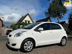 Toyota Yaris 1.3 VVTi Aspiration AUTOMAAT-NL-AUTO.