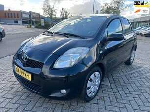 Toyota Yaris 1.3 VVTi DynamicAIRCONAP