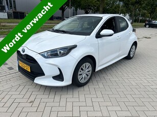 Toyota Yaris 1.5 Hybrid Active Camera Adap. Cruise