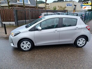 Toyota Yaris 1.5 VVT-i Active