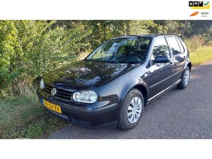 Volkswagen Golf 1.4-16V Trendline