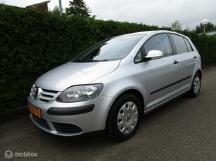 Volkswagen Golf 1.6 FSI Trendline - 90.000 KM NAP - Trekhaak