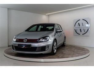 Volkswagen Golf 2.0 GTI 211PK LED Pioneer Stoelverw.