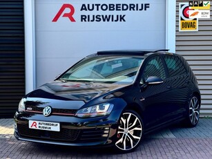 Volkswagen Golf 2.0 TSI GTI Performance