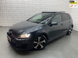 Volkswagen Golf 2.0 TSI GTI Performance PANO LEER PDC NAP