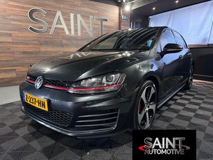 Volkswagen Golf 2.0 TSI GTI Performance Performance