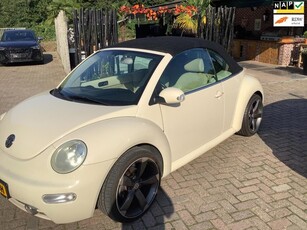 Volkswagen New Beetle Cabriolet 2.0