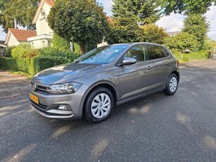 Volkswagen Polo 1.0 TSI ComfortlineApple CarplayAdaptive