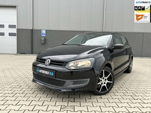 Volkswagen Polo 1.2-12V Comfortline/APK/AIRCO/CARPLAY/