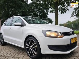 Volkswagen Polo 1.2 Easyline zeer mooi auto airco