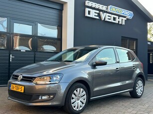 Volkswagen Polo 1.2 TSI Comfortline 5drs AIRCO/CRUISE-CONTR.