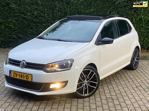 Volkswagen Polo 1.2 TSI HighlinePanodakClima17inch LM