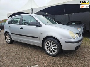 Volkswagen Polo 1.4-16V AIRCO/cruise *apk:04-2025*