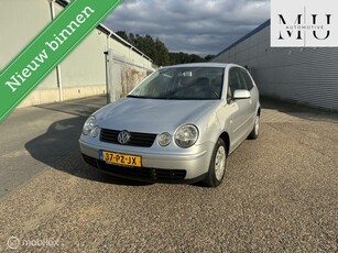 Volkswagen Polo 1.4-16V Athene NIEUWE APK