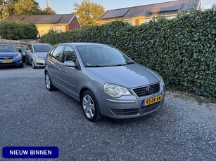 Volkswagen Polo 1.4-16V Optive Airco Cruise Control