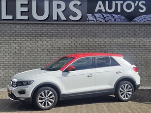 Volkswagen T-ROC 1.5 TSI Sport Business R Automaat/Navi/Pdc