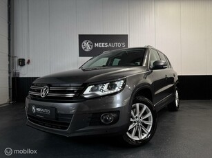 Volkswagen Tiguan 2.0 TSI 4MotionAutomaatPDCLEDTrekhaak