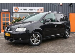 Volkswagen Touran 1.4 TSI Highline 7-PERS (bj 2006)