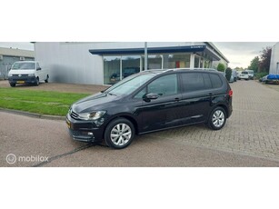 Volkswagen Touran 1.5 TSI Comfortline Business 7p