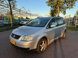 Volkswagen Touran 1.9 TDI automaat grijskenteken