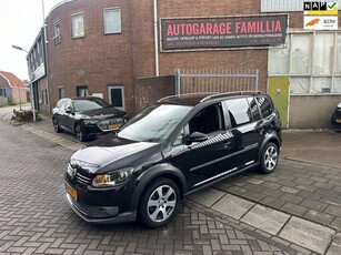 Volkswagen Touran 2.0 TDI Cross 7p.