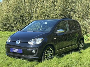 Volkswagen Up! 1.0 high up! AUTOMAAT PANORAMADAK NAVI