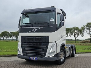 VOLVO FH 500 6x2 steered led adr