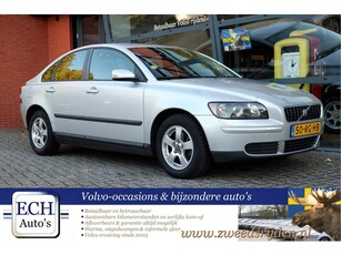 Volvo S40 1.8 125 pk, Airco, Cruise Control, Trekhaak