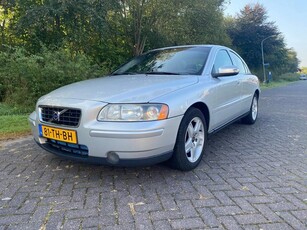 Volvo S60 2.4 Kinetic 170 pk zeer netjes.verkocht