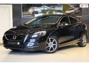 Volvo V40 1.6 T4 Momentum - XENON - PDC - CRUISE CONTROL -