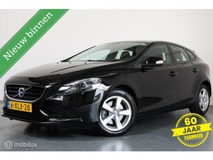 Volvo V40 1.6 T4 SUMMUM- AUTOMAAT-NAVI-TREKHAAK