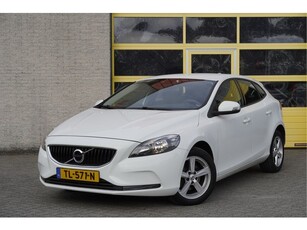 Volvo V40 2.0 D2 Edition BJ2018 Lmv 16