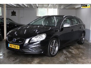 Volvo V60 1.6 T3 R-Design