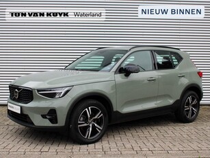 Volvo XC40 2.0 B3 Plus Dark Automaat / Panoramadak / Leder