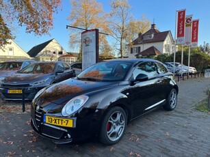 Alfa Romeo Mito 0.9 TWINAIR DISTINCT / LEDER TREKHAAK AFN. CRUISE CTR.