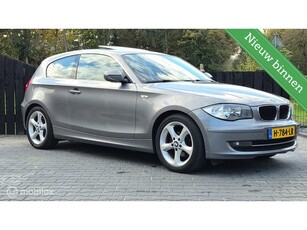 BMW 1-serie 118d Business Line *Nieuwe APK*