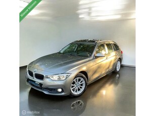 BMW 3 serie 318i touring panno Led Navi