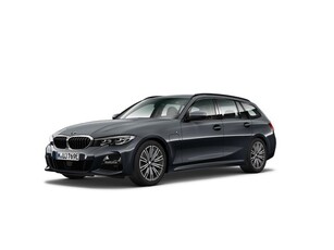 BMW 3 Serie Touring 330e M-Sport Camera Stoelverwarming