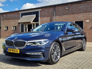 BMW 5-serie 520i High Executive/ Camera/ Led/