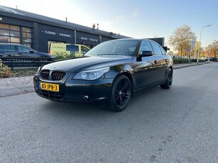 BMW 5-serie 523i High Executive Navi/Stoelverwarming/Xenon