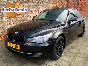 BMW 5-serie 525i ExecutiveAutomaatLederNavigatie