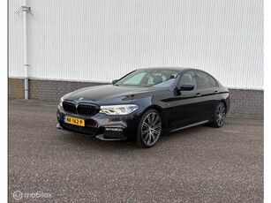 BMW 540i M-Pakket – Schuifdak , Carbon Schwarz