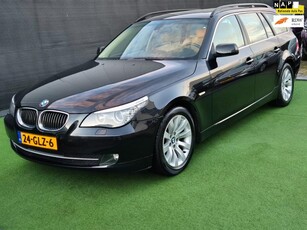 BMW 5-serie Touring 523i Business Line NAP!