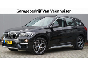 BMW X1 sDrive18i 140pk High Executive Pano.Dak Leder Head-up 18inch LM LED Groot Navi *Complete X1* 77560km!