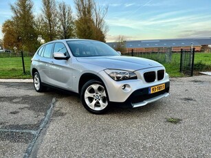 BMW X1 SDrive20i Business / 184pk / Trekhaak / Automatische