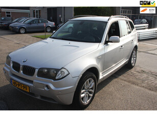 BMW X3 2.5i Executive leer,trekhaak,pdc