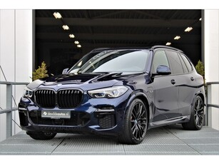 BMW X5 xDrive45e M-sport 394pk Pano SkyLounge Massage