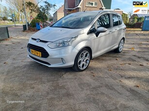 Ford B-Max 1.0 EcoBoost Titanium